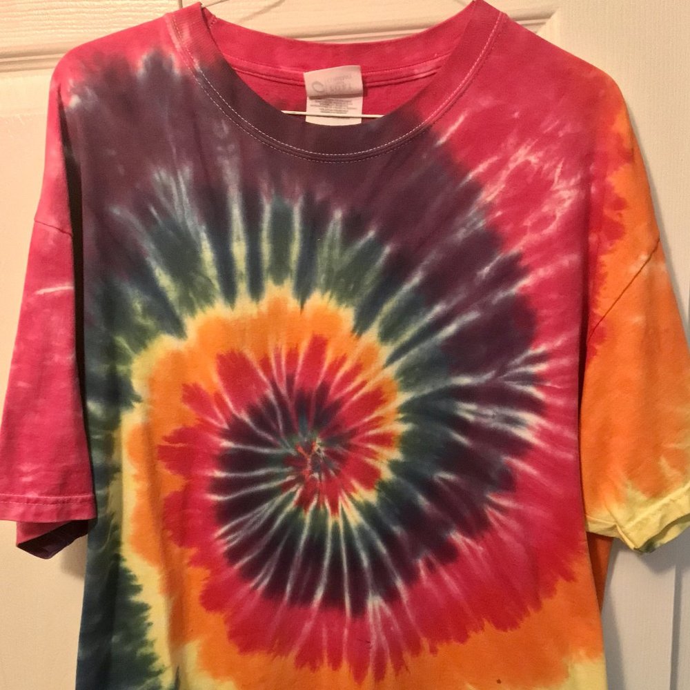 Vintage Men’s Tie Dye Shirt